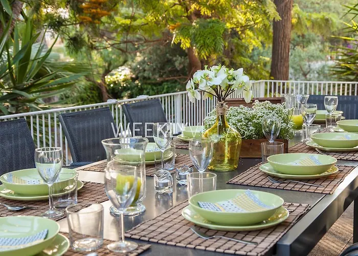 Tupinetti At 1 Min Walk Amaizing Garden And View Center 5 Minutes Walk No Need Car Villa