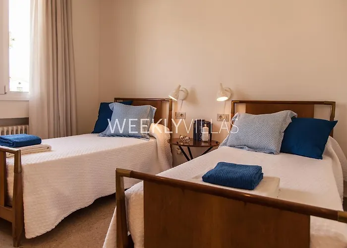 Tupinetti At 1 Min Walk Amaizing Garden And View Center 5 Minutes Walk No Need Car