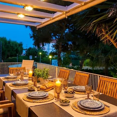 Tupinetti At 1 Min Walk Amaizing Garden And View Center 5 Minutes Walk No Need Car