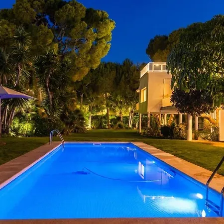 Vil·la Tupinetti At 1 Min Walk Amaizing Garden And View Center 5 Minutes Walk No Need Car Sitges