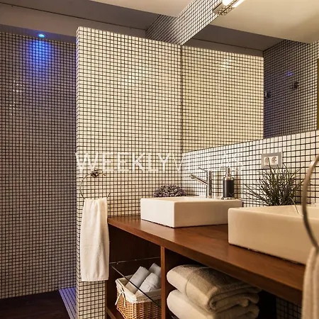 Tupinetti At 1 Min Walk Amaizing Garden And View Center 5 Minutes Walk No Need Car Villa