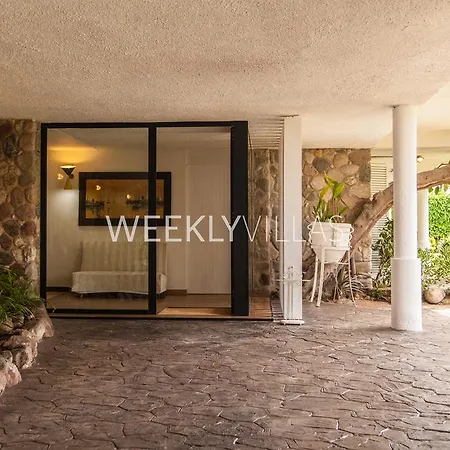 Tupinetti At 1 Min Walk Amaizing Garden And View Center 5 Minutes Walk No Need Car