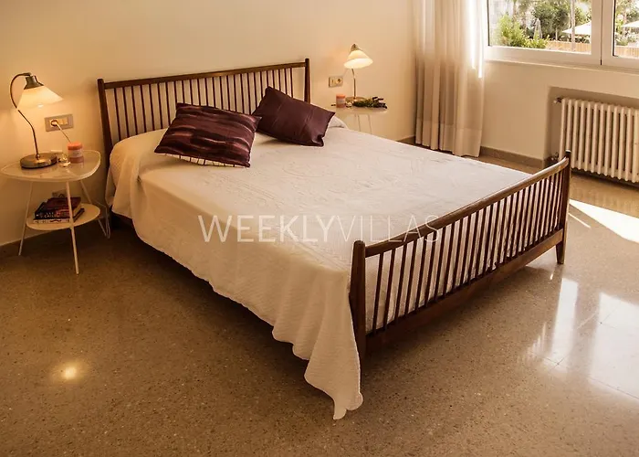 Tupinetti At 1 Min Walk Amaizing Garden And View Center 5 Minutes Walk No Need Car