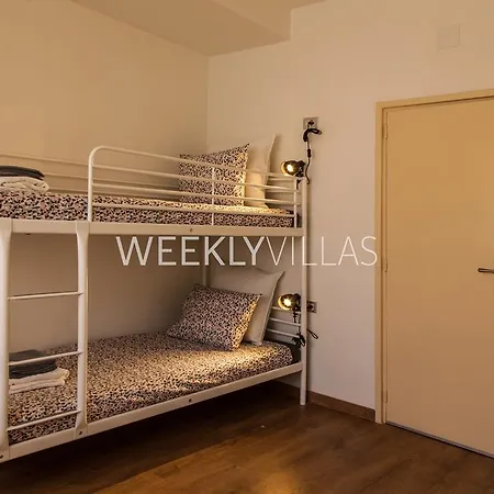 Tupinetti At 1 Min Walk Amaizing Garden And View Center 5 Minutes Walk No Need Car