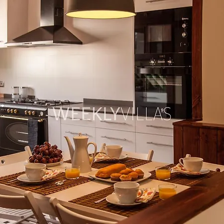 Tupinetti At 1 Min Walk Amaizing Garden And View Center 5 Minutes Walk Villa